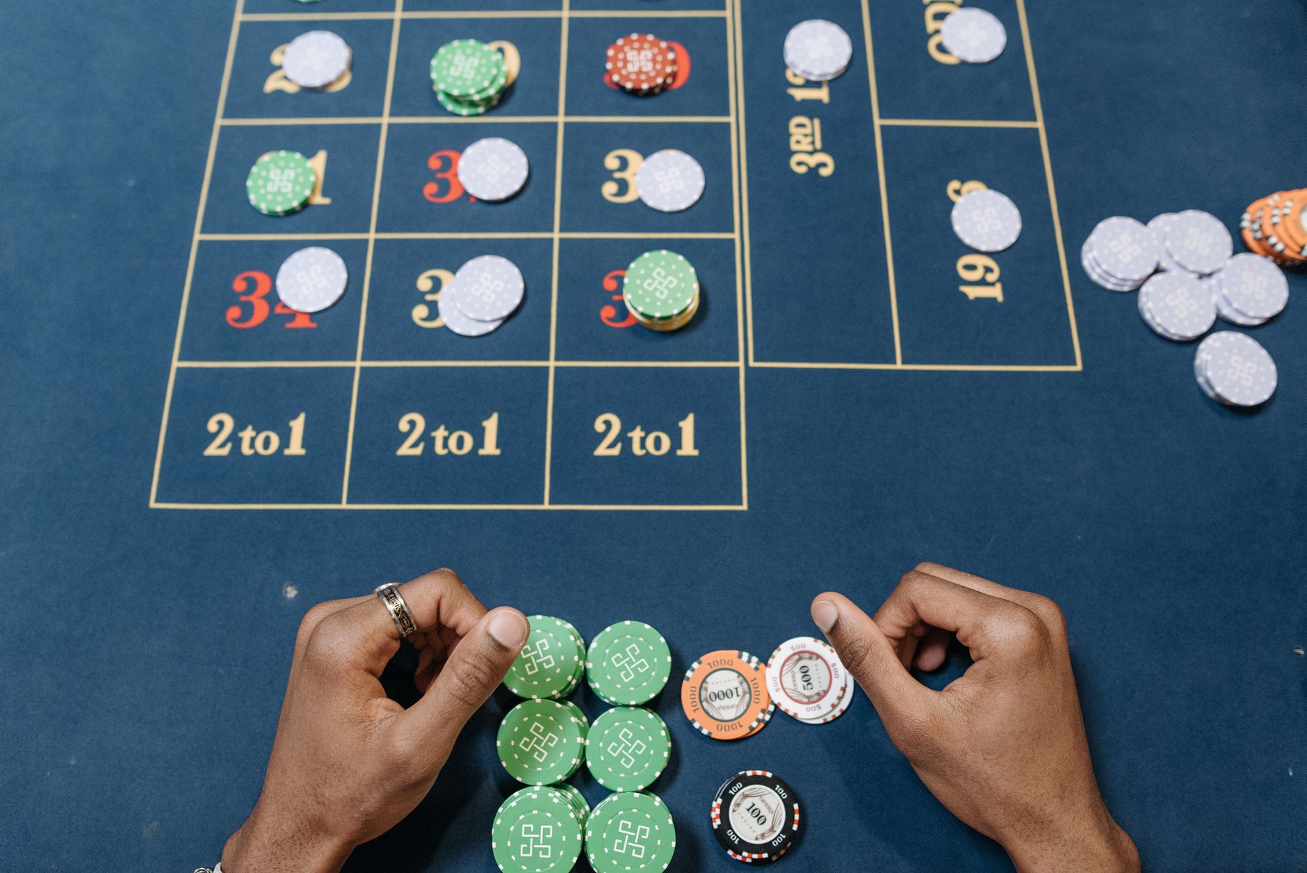 How Books Price Championship Futures: The Inputs Behind the Lines